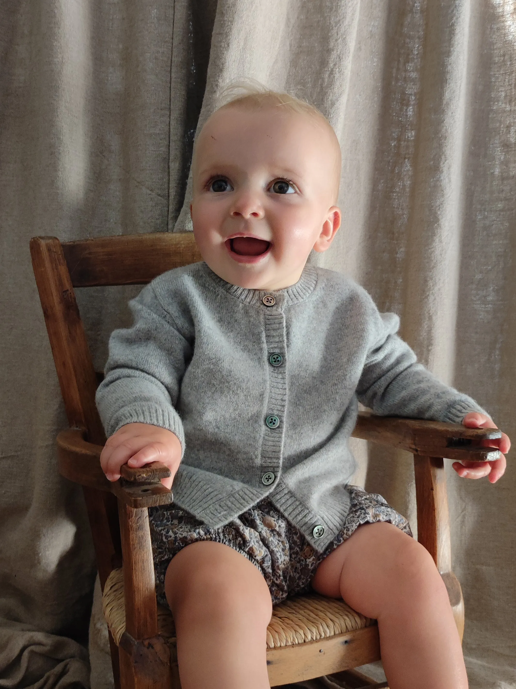 BABY CARDIGAN GREY